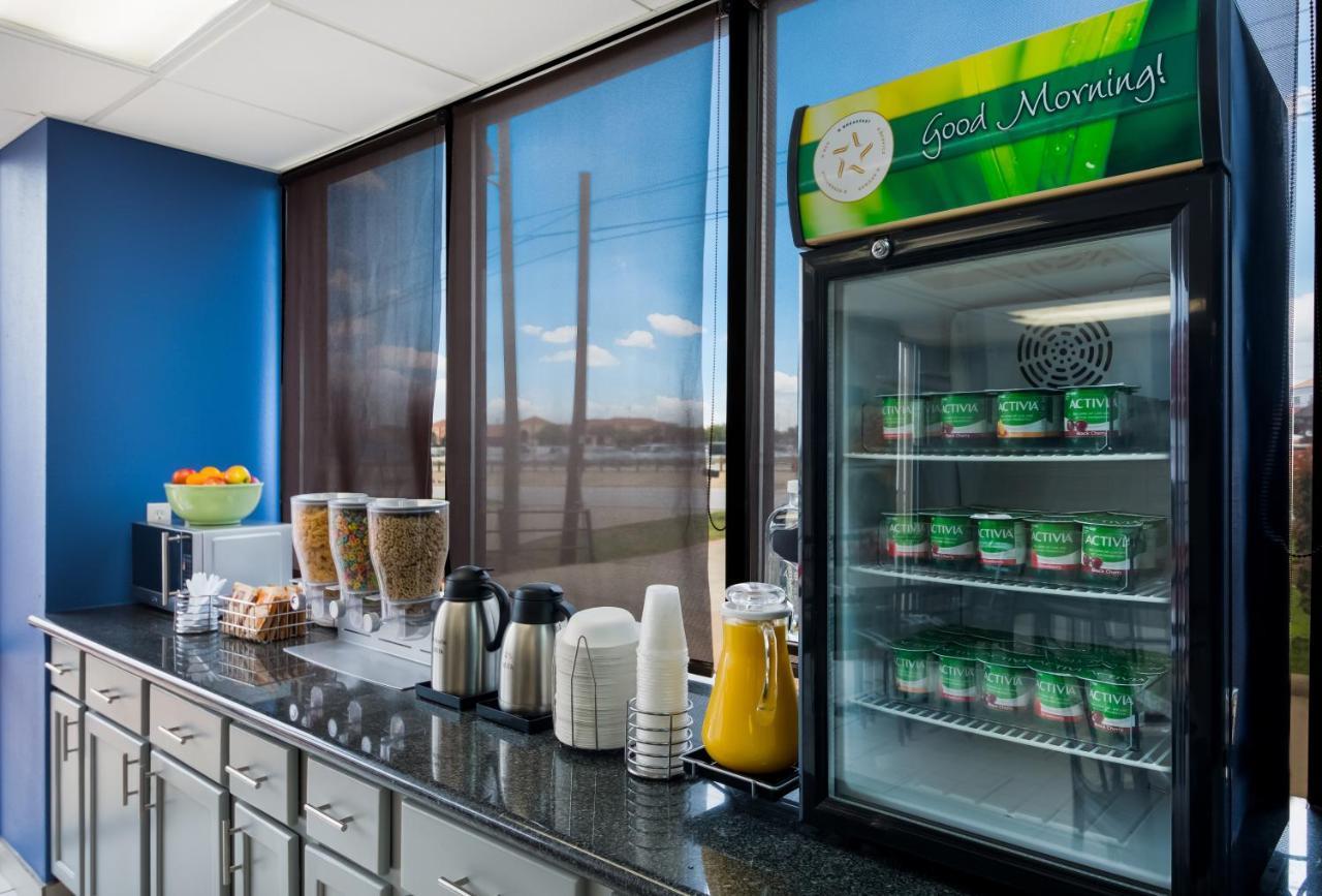 Quality Inn & Suites Раунд Рок Екстериор снимка